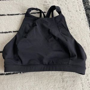Lululemon size 6 high neck sports bra